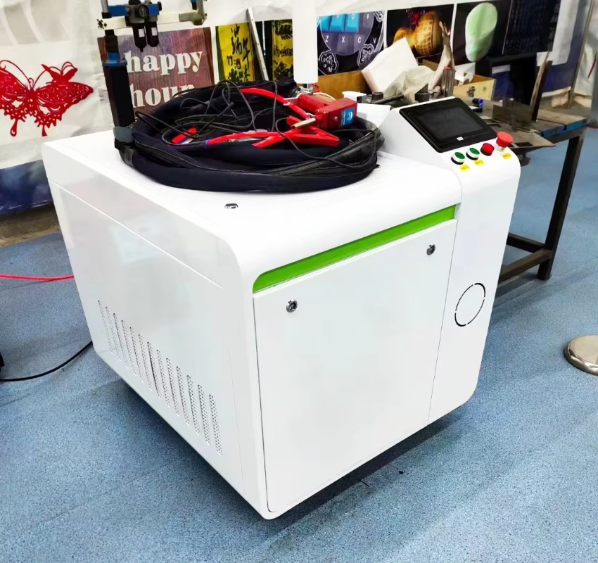 เครื่องทำความสะอาดเลเซอร์แบบพก - Portable Laser Rust Removal บทวิจารณ์และราคา